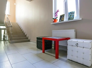 Apartamentyi-Studiya Na Telmana	