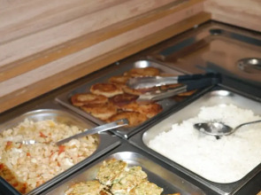 Отель Cartez by Horizon Hotels Yerevan