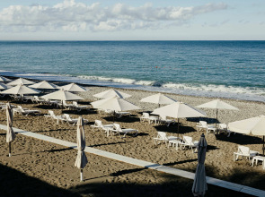 Amra Park Hotel & Spa