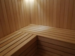 Апартаменты с 3 спальнями в частном доме