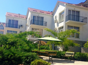 Amaliya Hotel