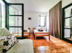 Siesta Apartments