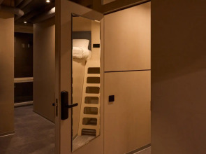 Хостел Morfeus Capsule Hotel