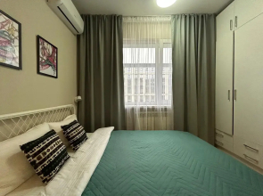 Апартаменты Студия Алма с  прекрасным видом на город