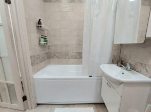 Квартира Студия у ТЦ Галактика