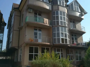 Rodnichok Guest house