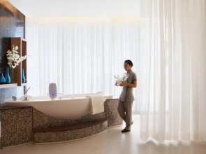 Отель JW Marriott Absheron Baku