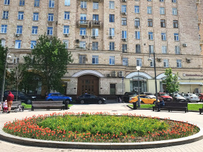 Апартаменты у Триумфальной Арки и Парка Победы