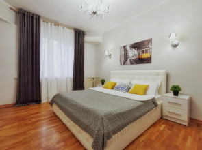 Апартаменты M.O.O.N. APARTMENTS Zenkova 86