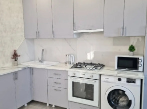 Квартира Flatirini с панорамными окнами в новом ЖК 1