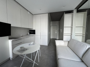 Mini-Studiya Na Naberezhnoy Flat