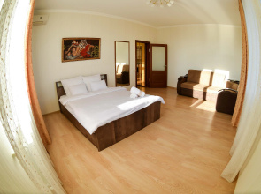 Golden House Apartments