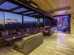 Хостел Wabi Hostels