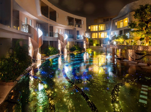 Отель Metadee Concept Hotel