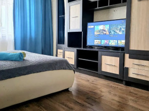 Апартаменты на Улице Алроса 5