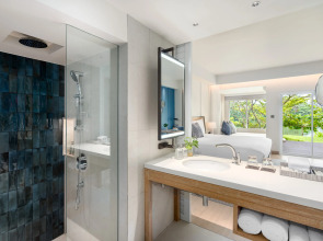 Отель SAii Laguna Phuket