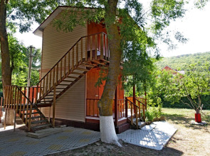 Гостевой дом Кленовая 7 в Сукко