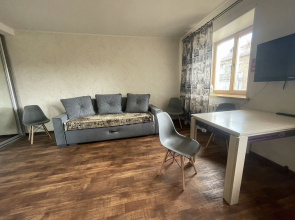 Na Ulitse Karla Marksa 52 Flat