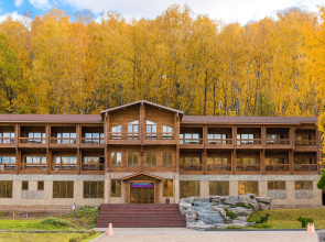 OOO Tsentr Ekoturizma Berhino Hotel