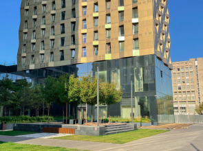 Апартаменты с Панорамными Окнами на 14 Этаже Небоскреба Бизнес-Класс в ЖК D1