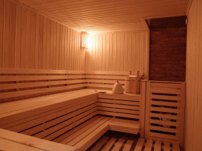 Отель Garden Park Inn