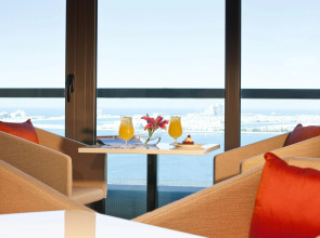 Отель JA Ocean View Hotel