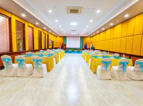 Отель Green Amazon Residence