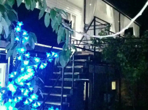 Yug Guest House