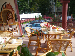 Меблированные комнаты Вилла Северин