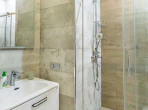 Апартаменты 2х Комнатная Квартира с Ремонтом Green Studio 3