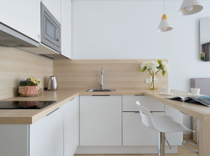 Апартаменты Live Here and Now