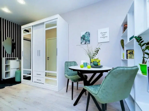 Prostornaya Studiya v Rayone Ekspograd-Yug Flat