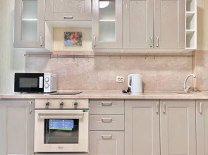 Апартаменты На Революции 52В