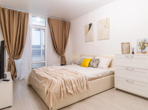 Квартира Сеть апартаментов ЧемодаНН с видом на реку