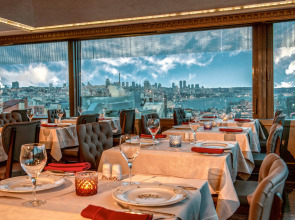 Отель Yasmak Sultan