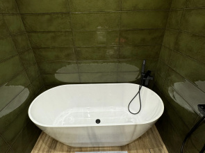 Maria Goltsova's Apartment with a Luxurious Bathroom