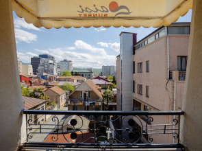 Отель Daisi-Sunset