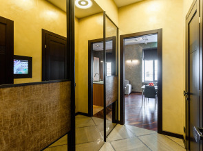 Апартаменты на Невском