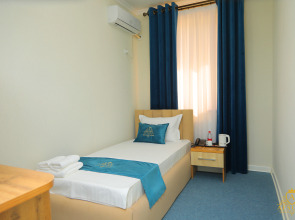 Отель Hotel Afsona