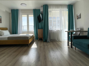 Studiya Trpl S Vidom Vo Dvor I Na More 9 Etazh Apartments