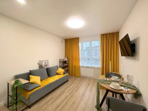 Stilnaya Yevrodvushka U Chasti Flat