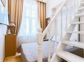 Квартира 2 ColorSPB Дом Художников