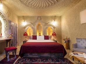 Acer Cave Hotel