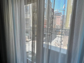 Отель Moon Blue