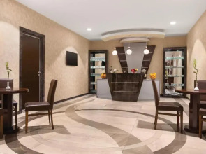 Отель Days Baku