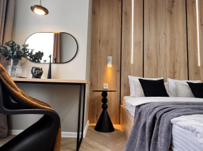 V Tsentre s Panoramnym Vidom i Dvumya Razdelnymi Komnatami na Izmaylova 41b Flat