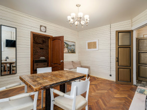 Апартаменты SREDNYAYA PODYACHESKAYA 6 APARTMENTS Просторные трехкомнатные апартаменты Park Lane Inn для 3-х взрослых