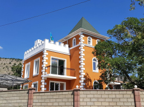 Udacha Kryim Guest House