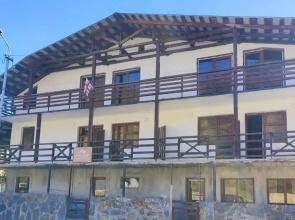 White Peaks Guest house