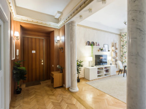 Квартира GM Apartments Четверка в Доме на Набережной у Кремля